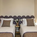 Ema Hotel