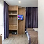 Ema Hotel *