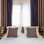 Ema Hotel