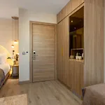Ema Hotel *