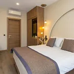 Hotel Ema