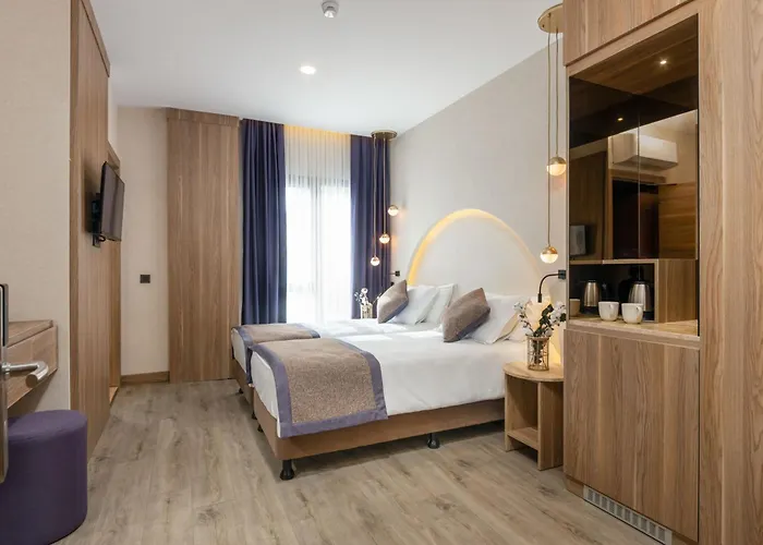 Ema Otel *