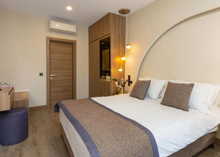 Otel Ema