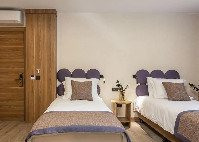 Ema Otel *